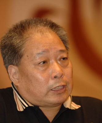 张保庆:高教收费超过百姓承受能力