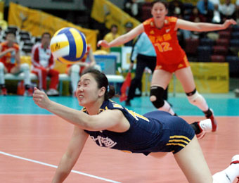 China downs US at volleyball worlds