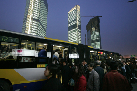 Beijing to expand public transportation for Games