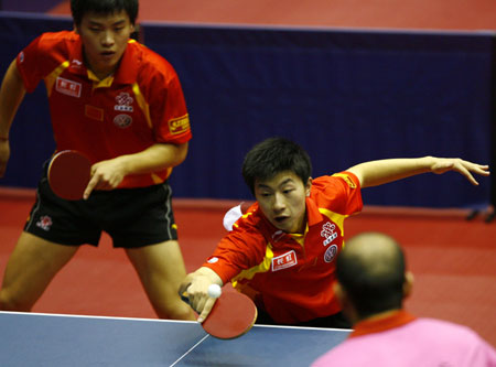 Chinese paddlers all pass 1st round test