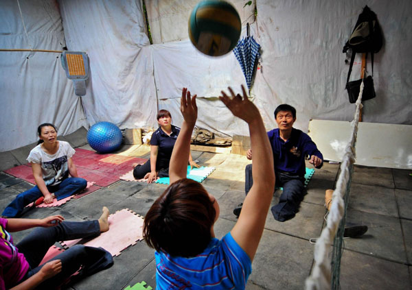 Disabled players team enjoys volleyball