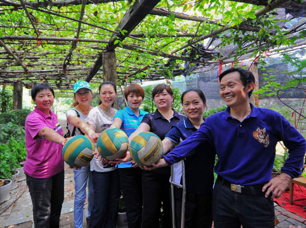 Disabled players team enjoys volleyball