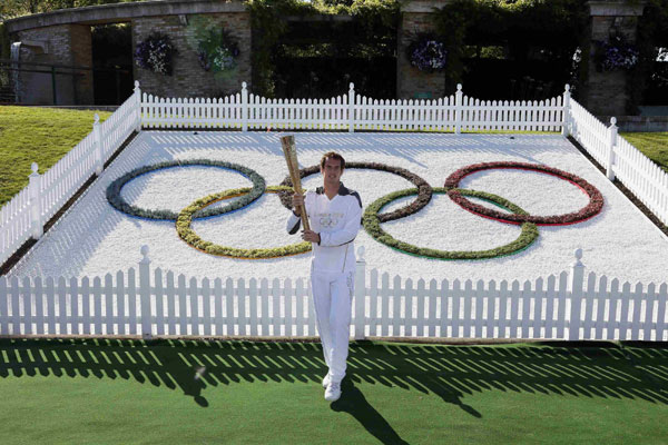 Torch relay appears in UK soap opera