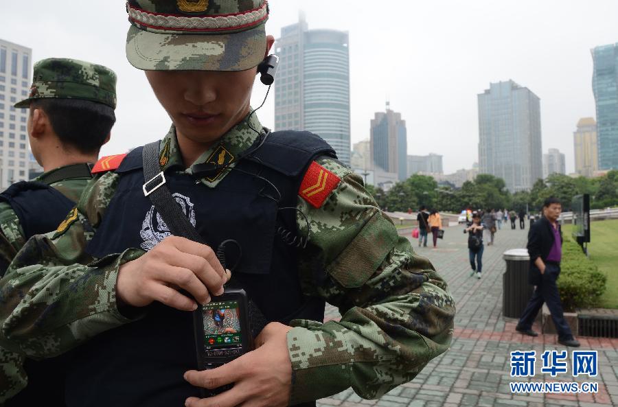亚信峰会开幕在即 武警上海总队加强轨道交通执勤