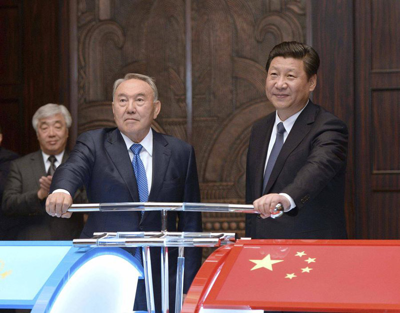 习近平会见参加亚信峰会领导人（图）