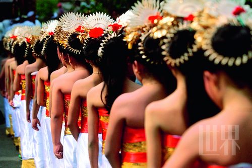 巴厘岛:祖先在北 向山而居