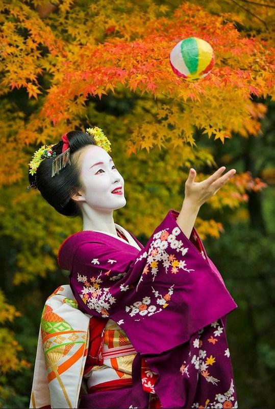 唯美温婉！实拍日本艺妓浮世掠影