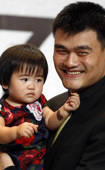 Yao Ming retires