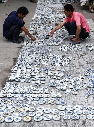 Foreigners flock to China's 'porcelain capital'