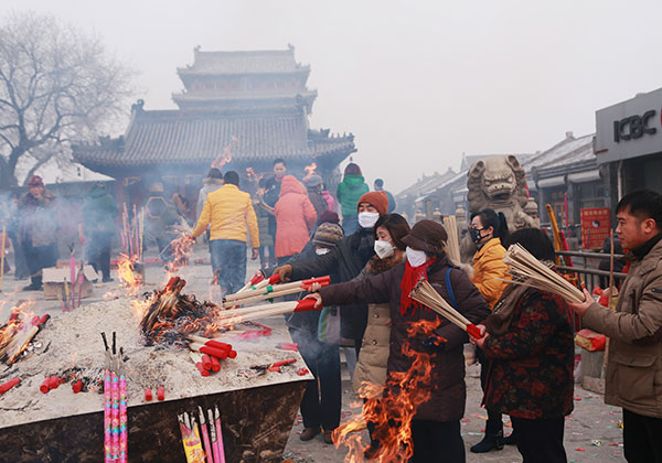 How Baoding city in Hebei copes with month-long alert for smog