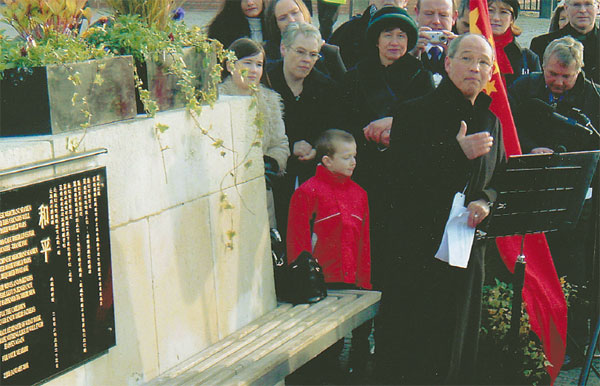 Tide of remembrance for forgotten sailors