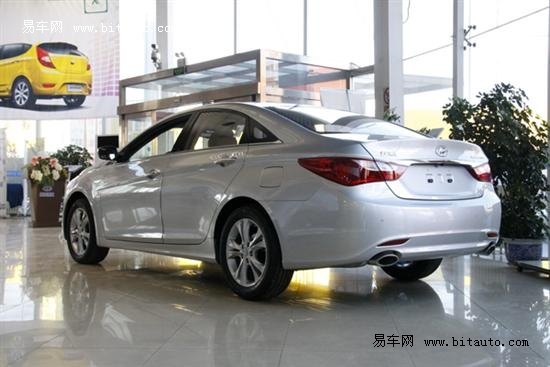 北京现代索纳塔八全系优惠2万起有现车