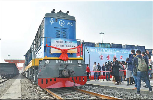 Transport lines bring overseas business, delights to China