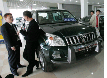 High-emission car price up in Wuhan