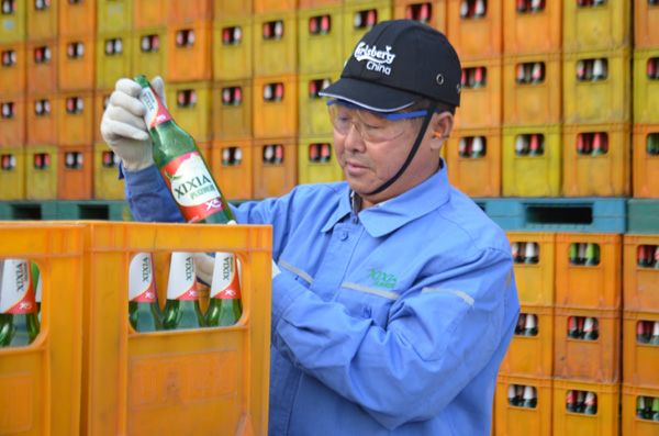 Reuse, reduce, recycle is message in these bo