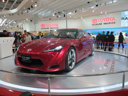 Toyota FT-86