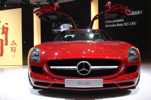 Mercedes-Benz SLS AMG