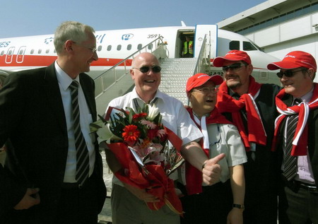 Tianjin A320s take to the skies