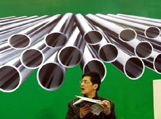 EU,US impose duties on China's steel pipe imports
