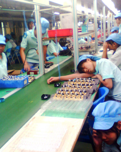 Microsoft contractors faulted for illegal labor use