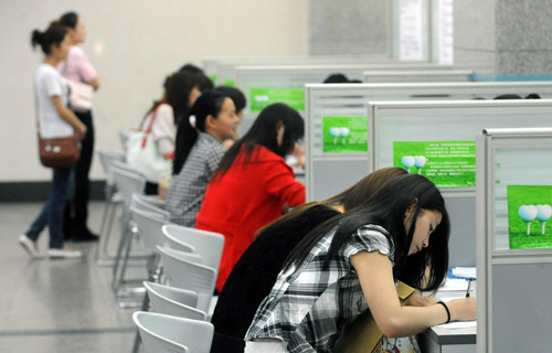 Job fair for women held in Henan