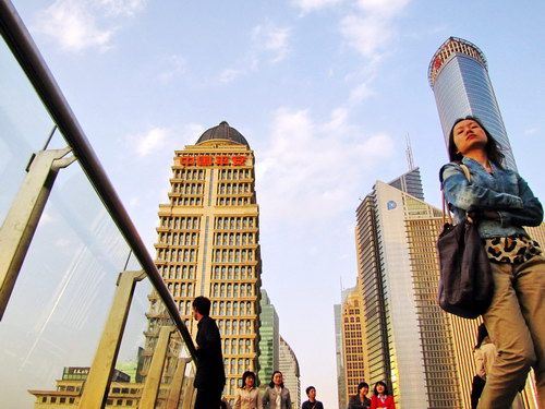 Financial industry reports shortage of talent
