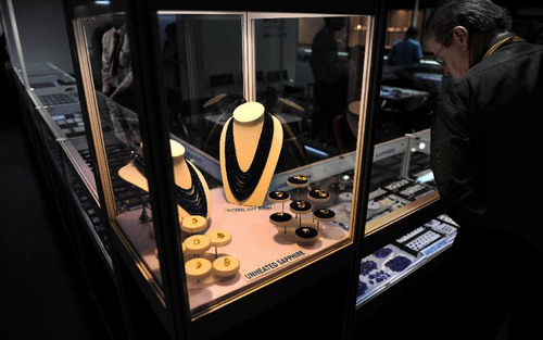Jewellery and Gem Fair opens in Hong Kong