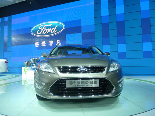 Ford to bring 20 new engines to China by 2015