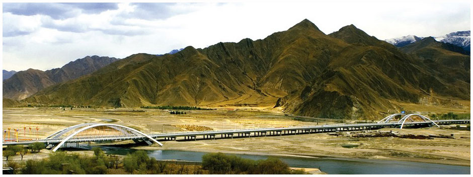 <strong>Liuwu Bridge,Tibet</strong>