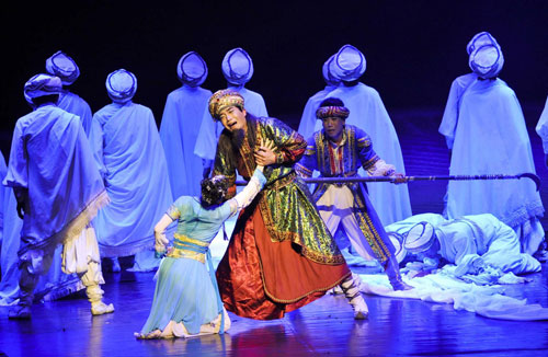 Hui people's show dazzles in Cairo