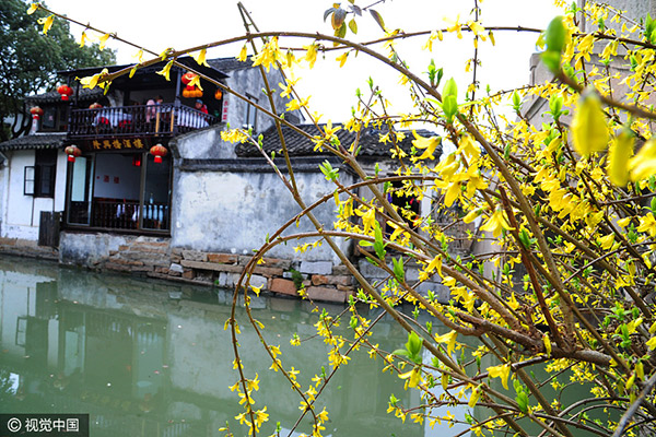 Top 10 most popular cities during Qingming holiday