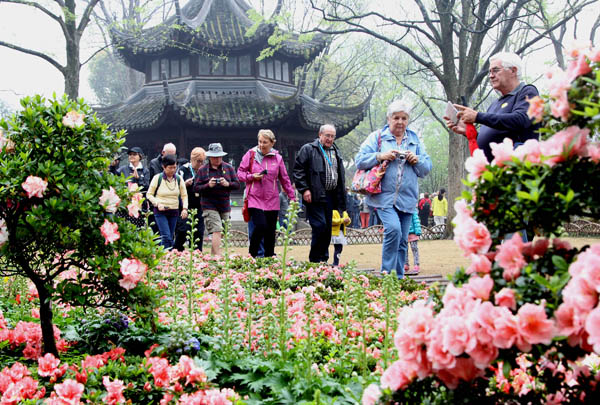 Top 10 most attractive Chinese cities for foreigners