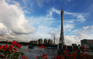 Cartoons and costumes at Chongqing home fair