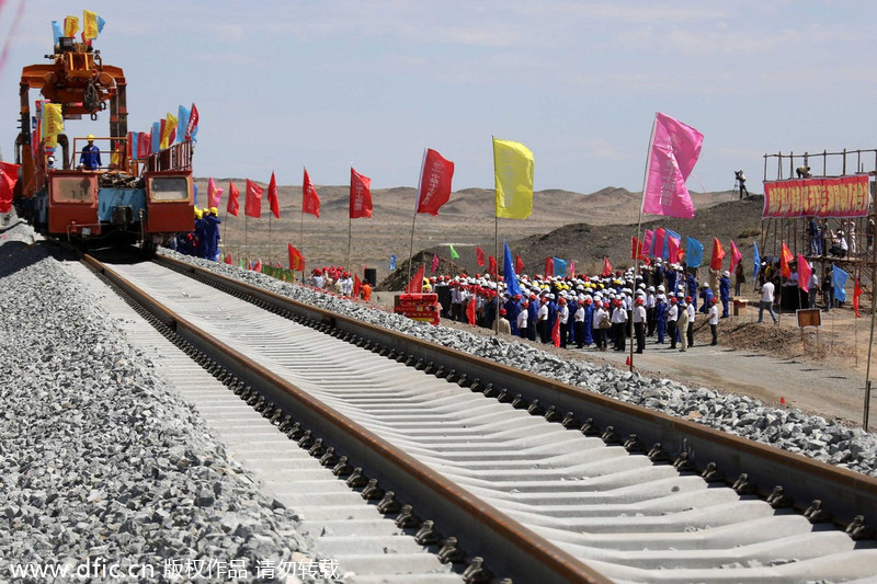 First private railway line completed in Xinjiang