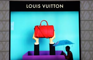 Declining demand from China hurts Louis Vuitton in Q2