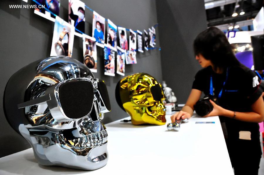 Macworld/iWorld Asia 2014 exhibition kicks off in Beijing