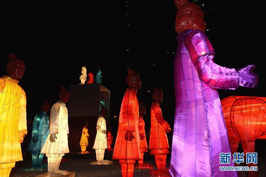 Lanterns of Terracotta Warriors shine for Mid-Autumn Festival