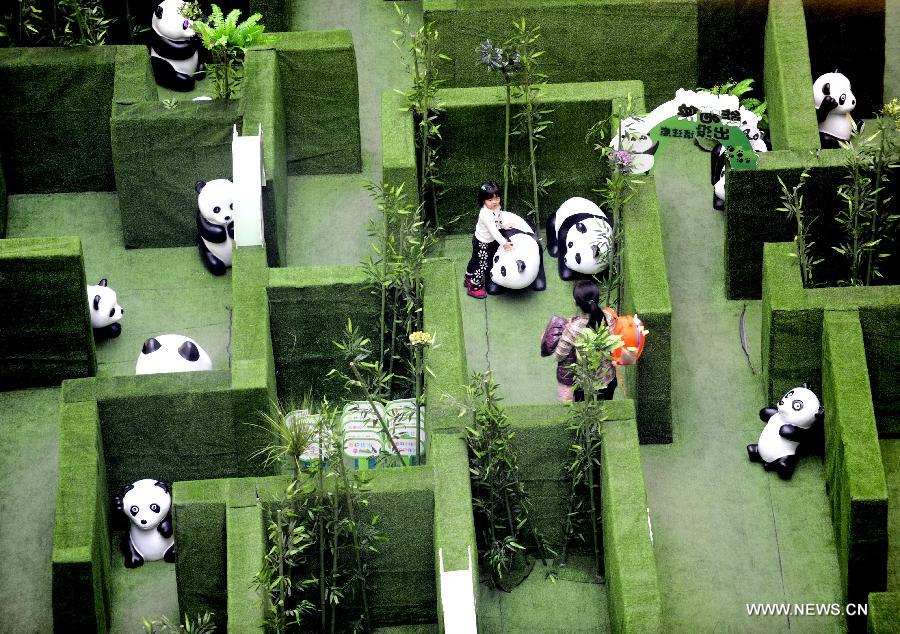 Panda-themed labyrinth seen at shopping mall in Liaoning