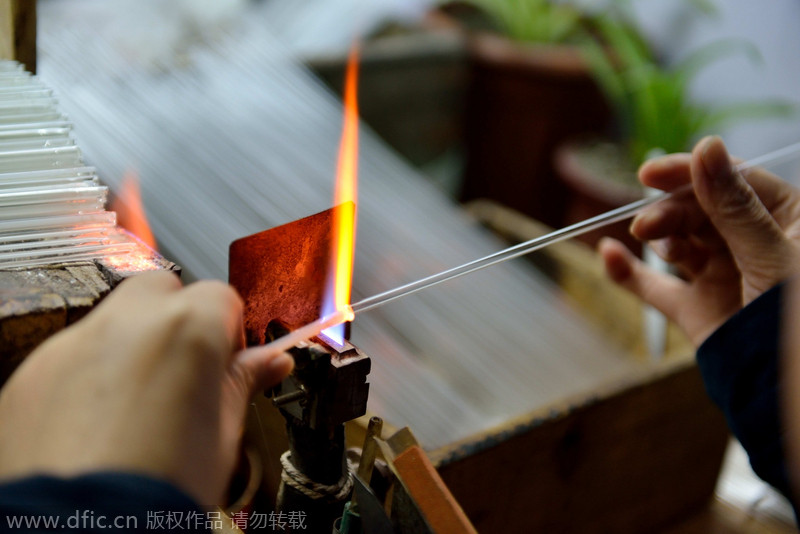 The craft of mercury-in-glass thermometers in China