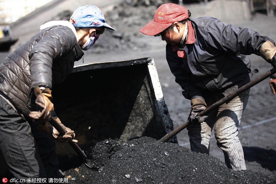 Women miners on the job at Huaibei mine