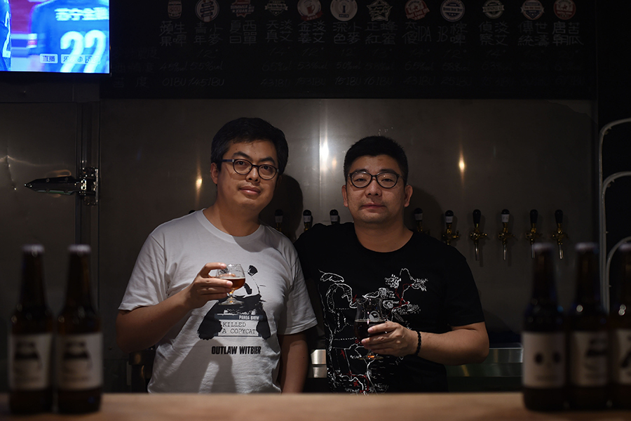 Two students return from abroad to open beer factory