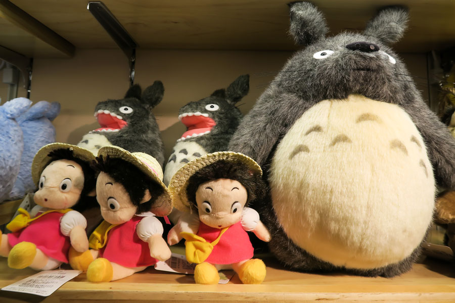 Japanese animator Miyazaki's shop a big hit in Shanghai