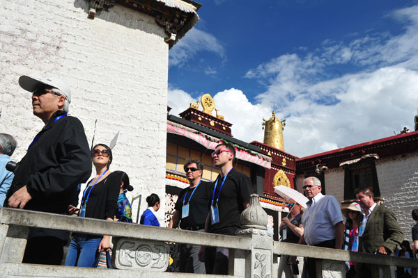 Tibet development forum opens in Lhasa
