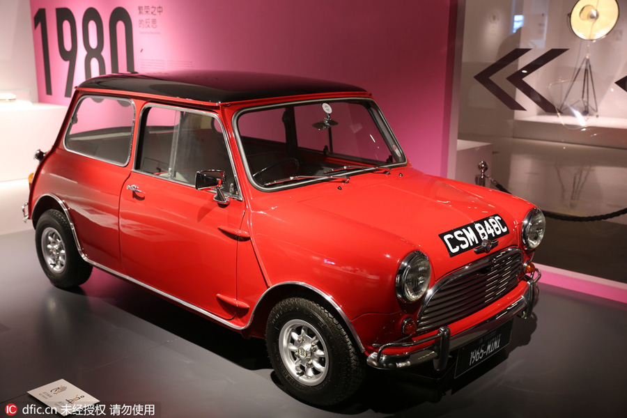 Antique cars, typewriter and telephone on display in Shanghai
