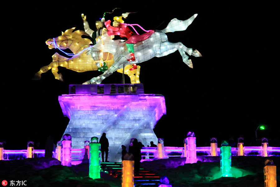 Ice sculptures light up Altay in Xinjiang