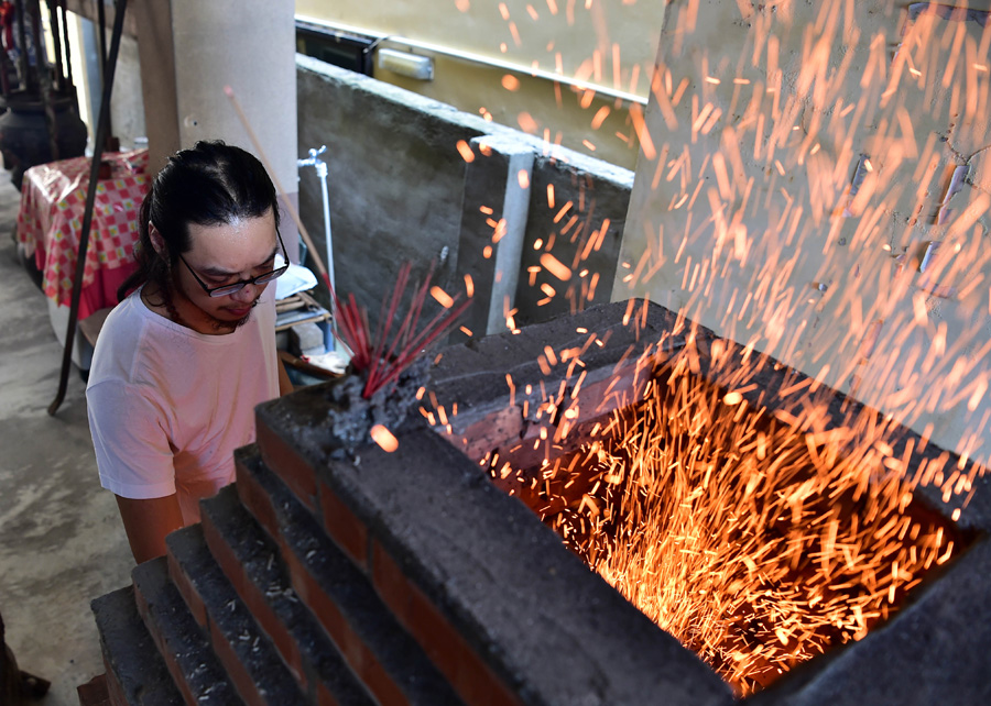 Young swordsmith carries on family craft