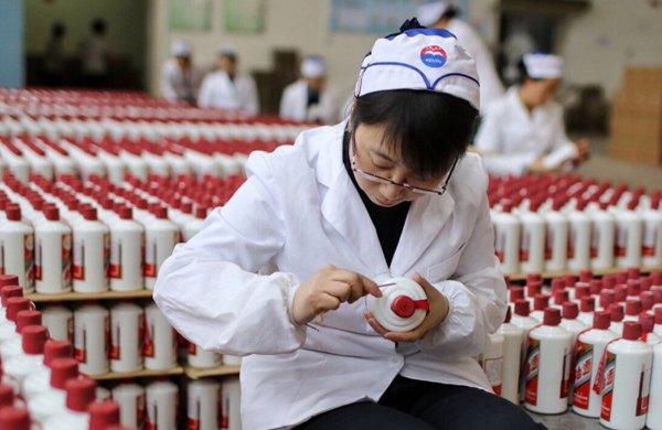 Moutai surges to record high on profit growth