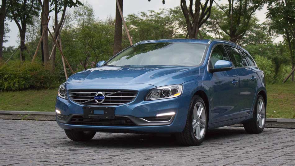 Volvo China launches all-new 60 series