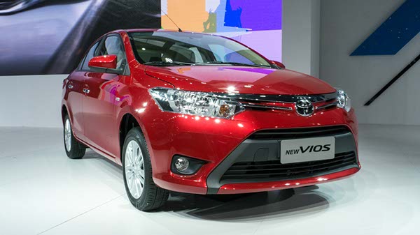 Toyota targets young Chinese, hopes 1m sales
