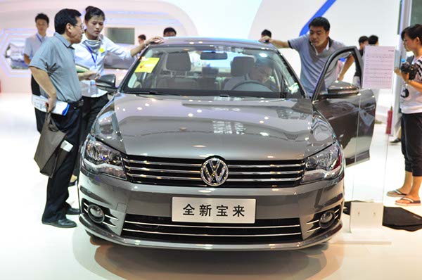 VW joins rental fray with corporate leasing
